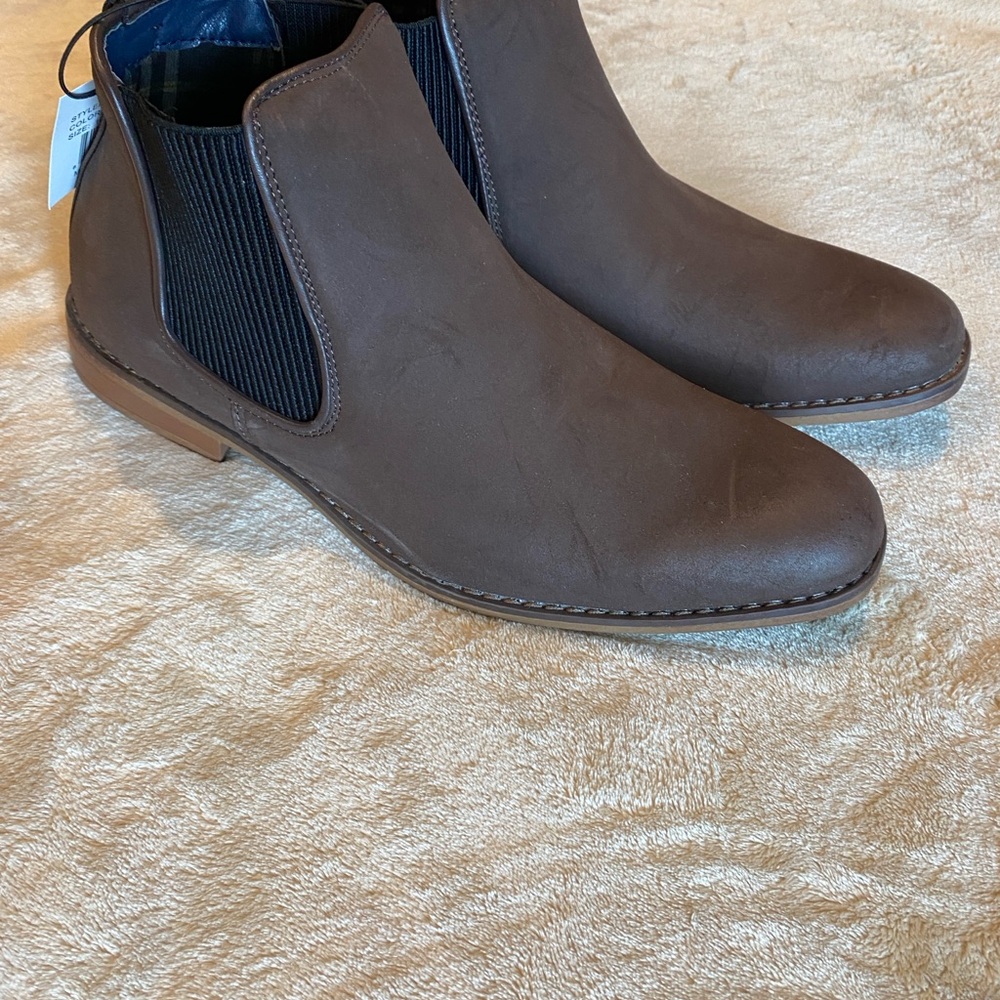 New X-ray Men's Brown Boots sleek modern work or party